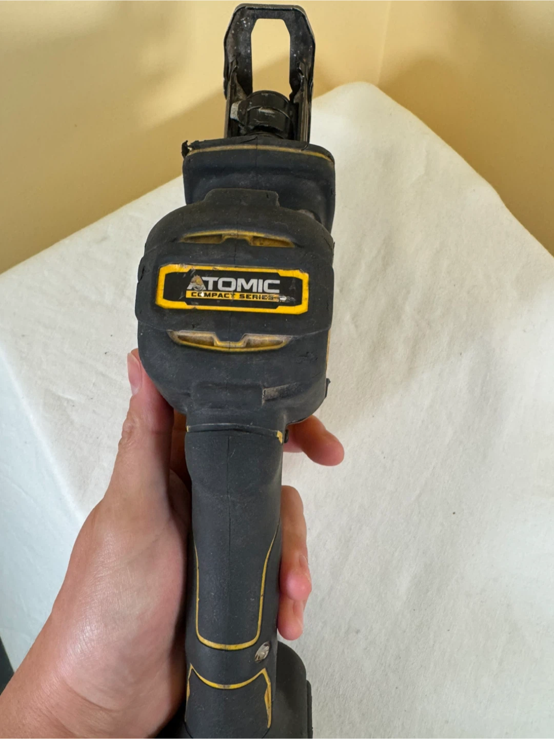 DEWALT ATOMIC DCS369 Compact Reciprocating Saw - photo 4