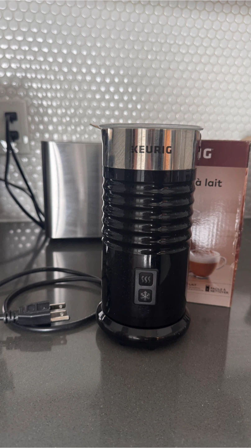NEW Keurig Milk Frother - Black