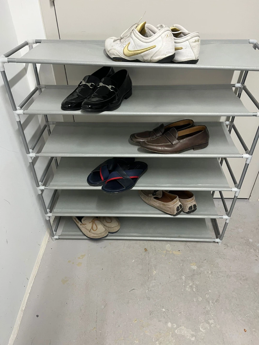 Nike Air Max Athletic Shoes