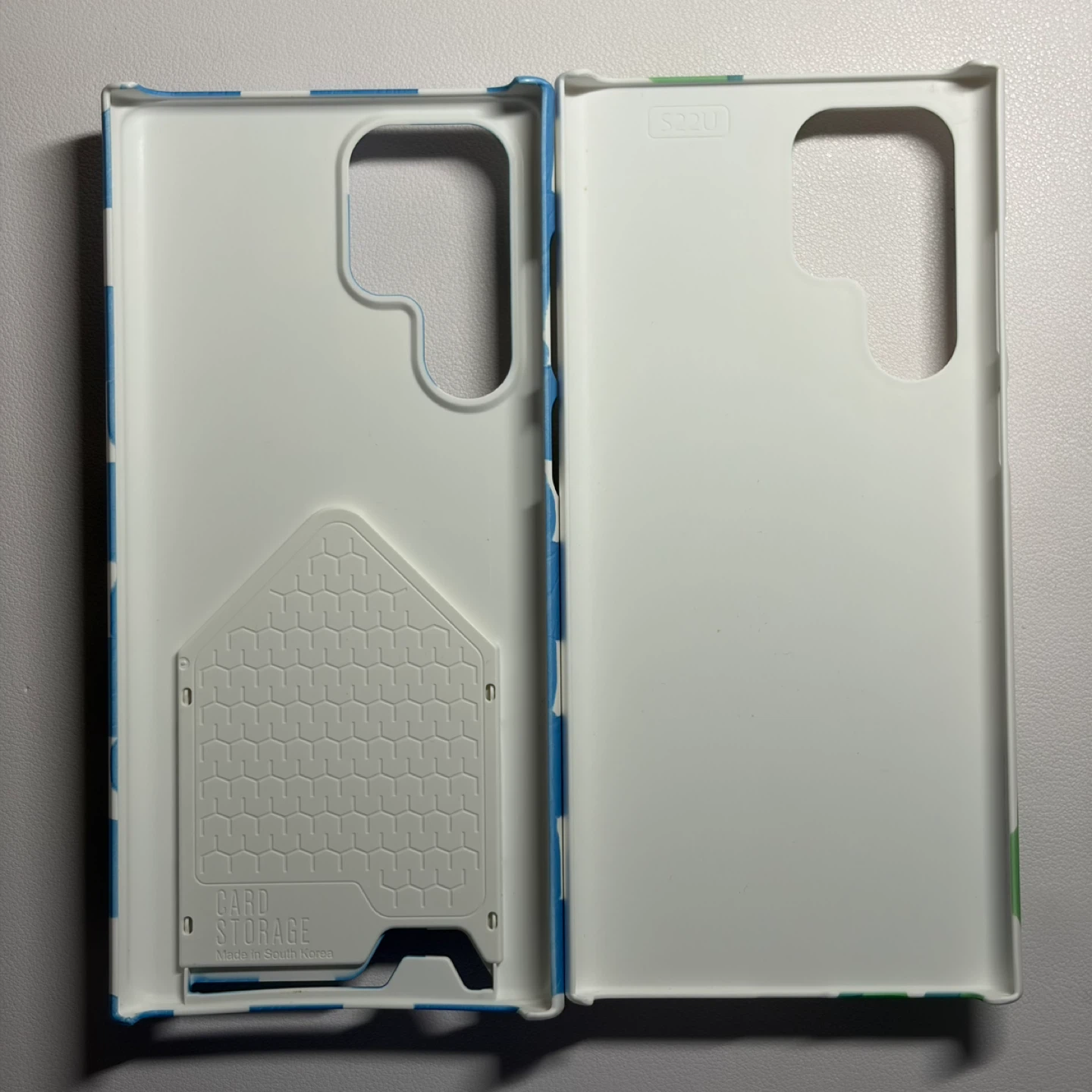 Galaxy S22 Ultra Cases + Pop sockets - photo 2