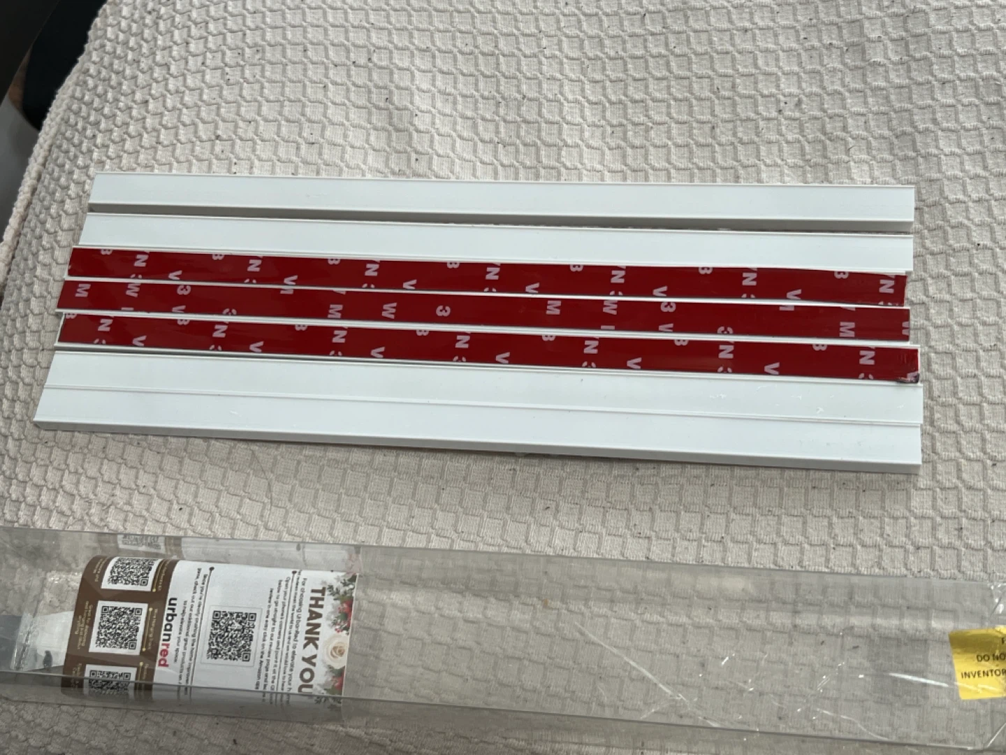 UrbanRed DecoRack CurtainRack NoDrillScrewNeeded Orig$35 Now$8 - photo 3