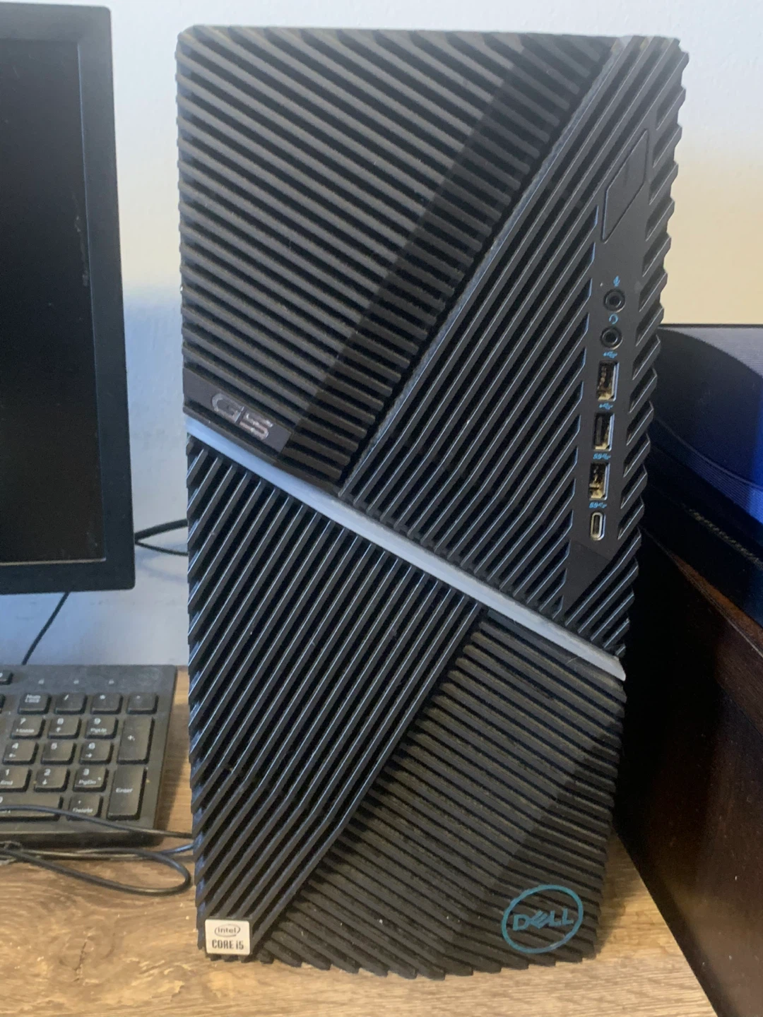 Dell G5000 Gaming Computer