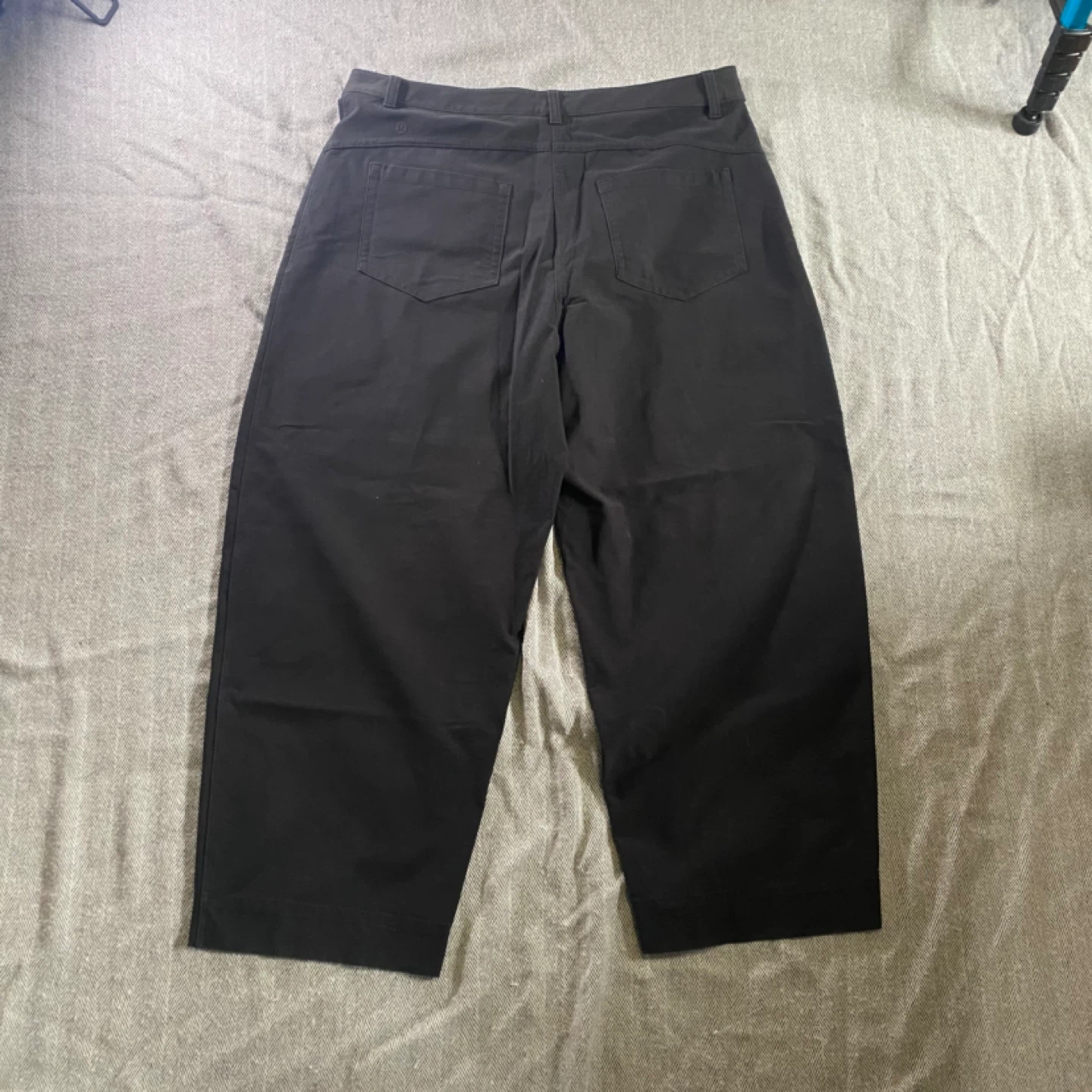 Lululemon Black Pants Size 33 - photo 4