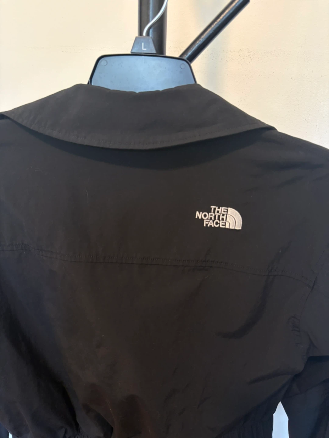 The North Face Black Cropped Jacket Size S/85 - photo 3