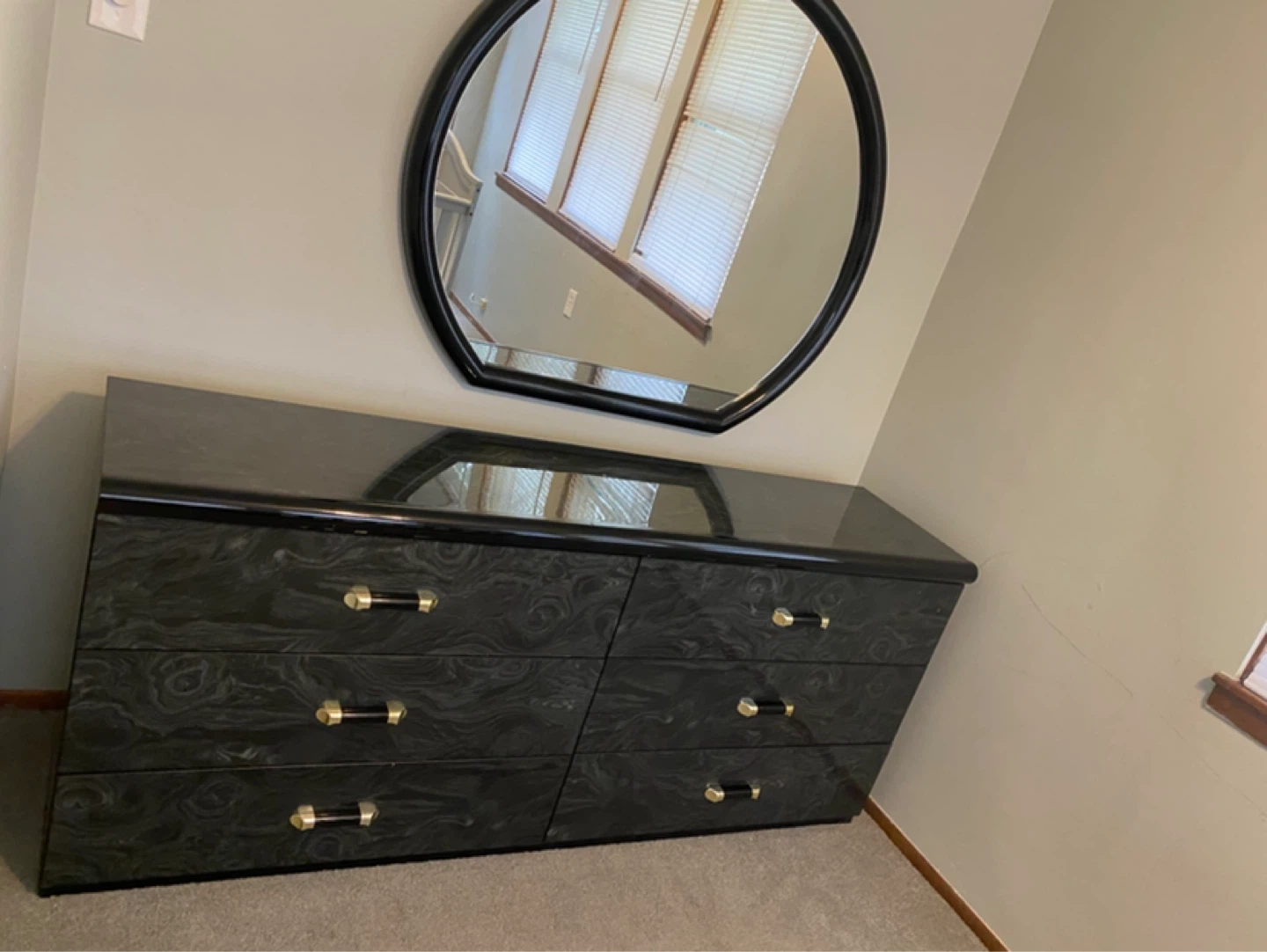 Leather Living Room $100- bedroom $100- dining table $50 - photo 5