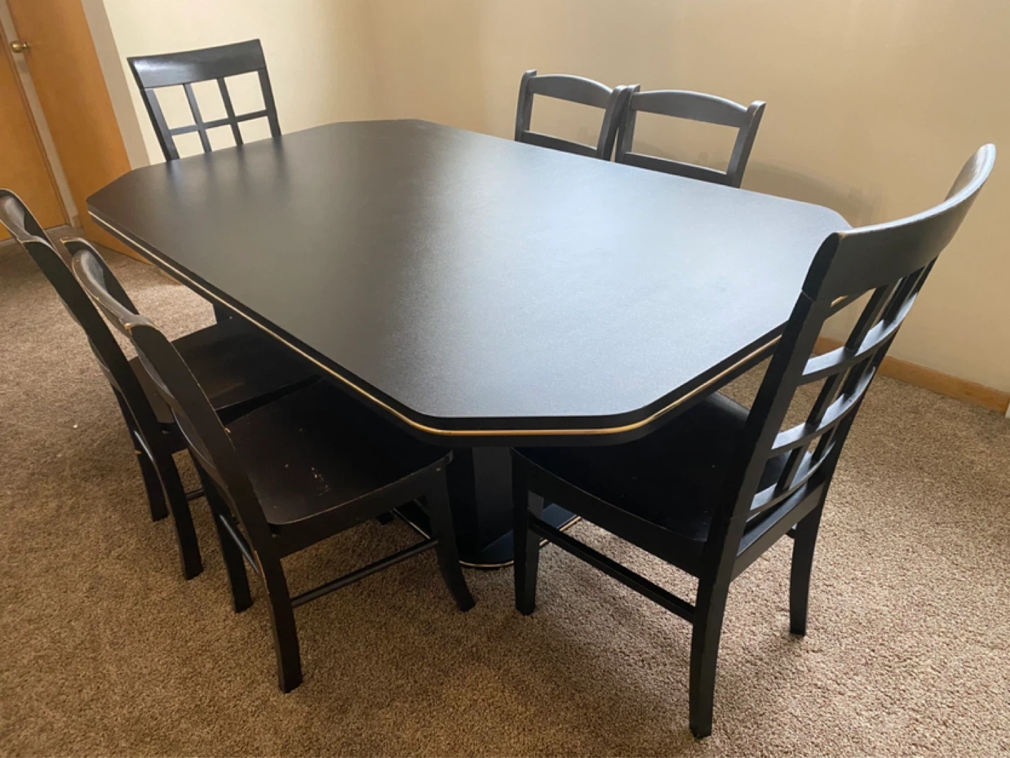Leather Living Room $100- bedroom $100- dining table $50 - photo 2