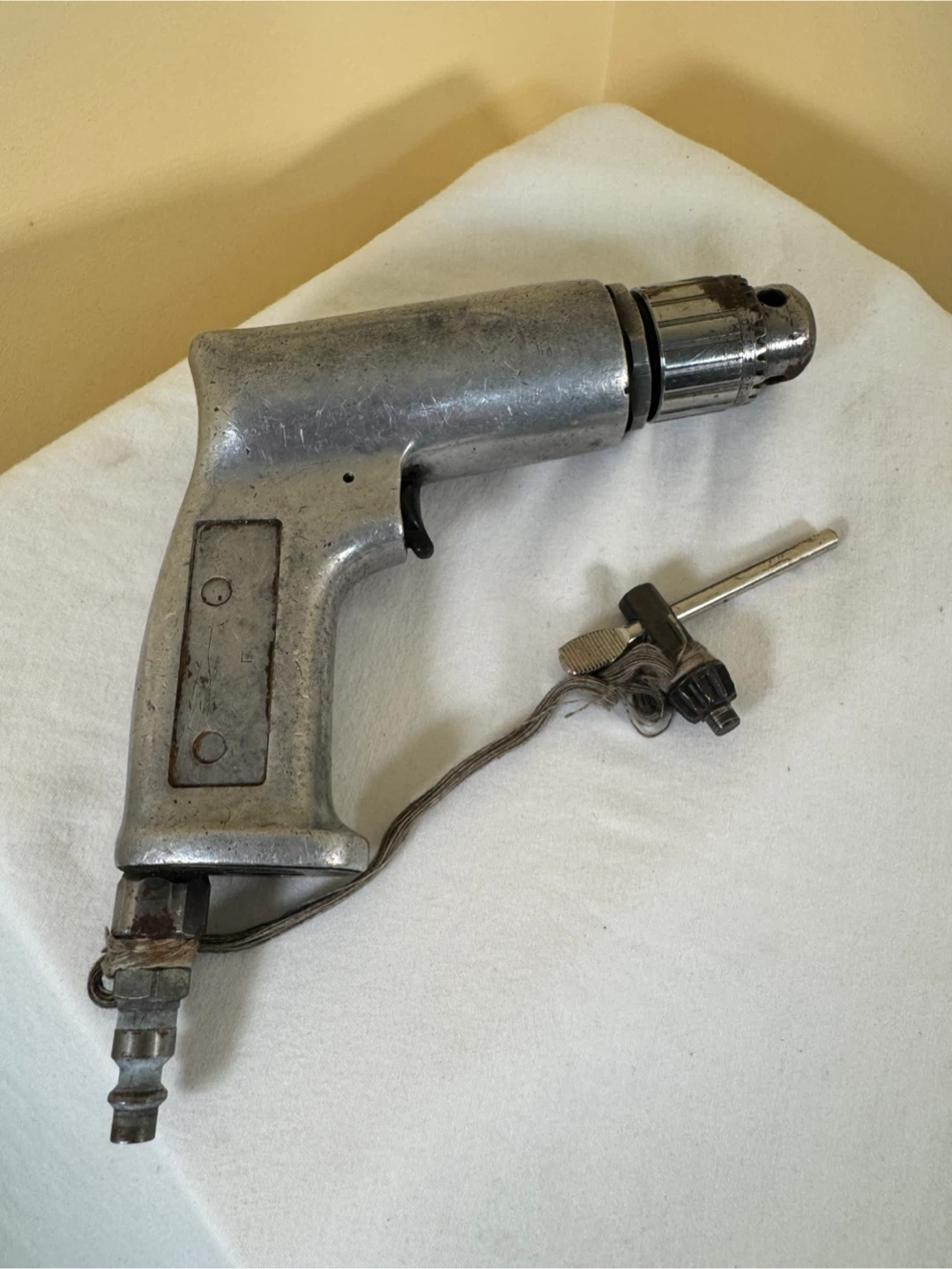 Vintage Air Drill with Key - photo 4