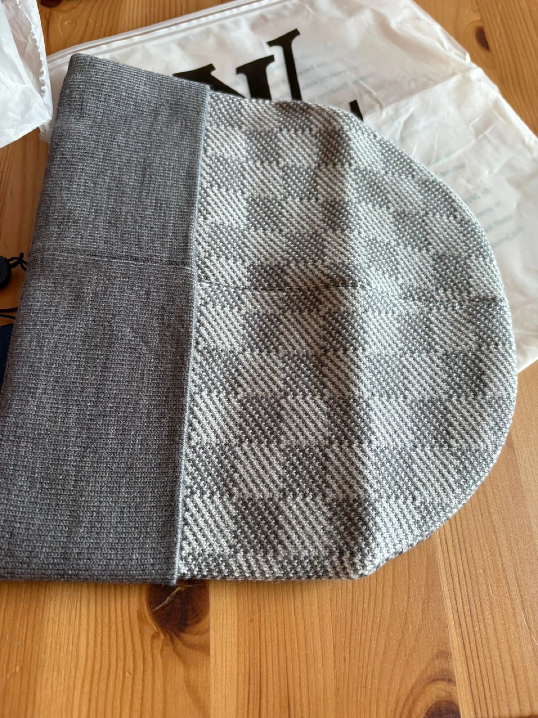 Louis Vuitton Beanie Hat - photo 2