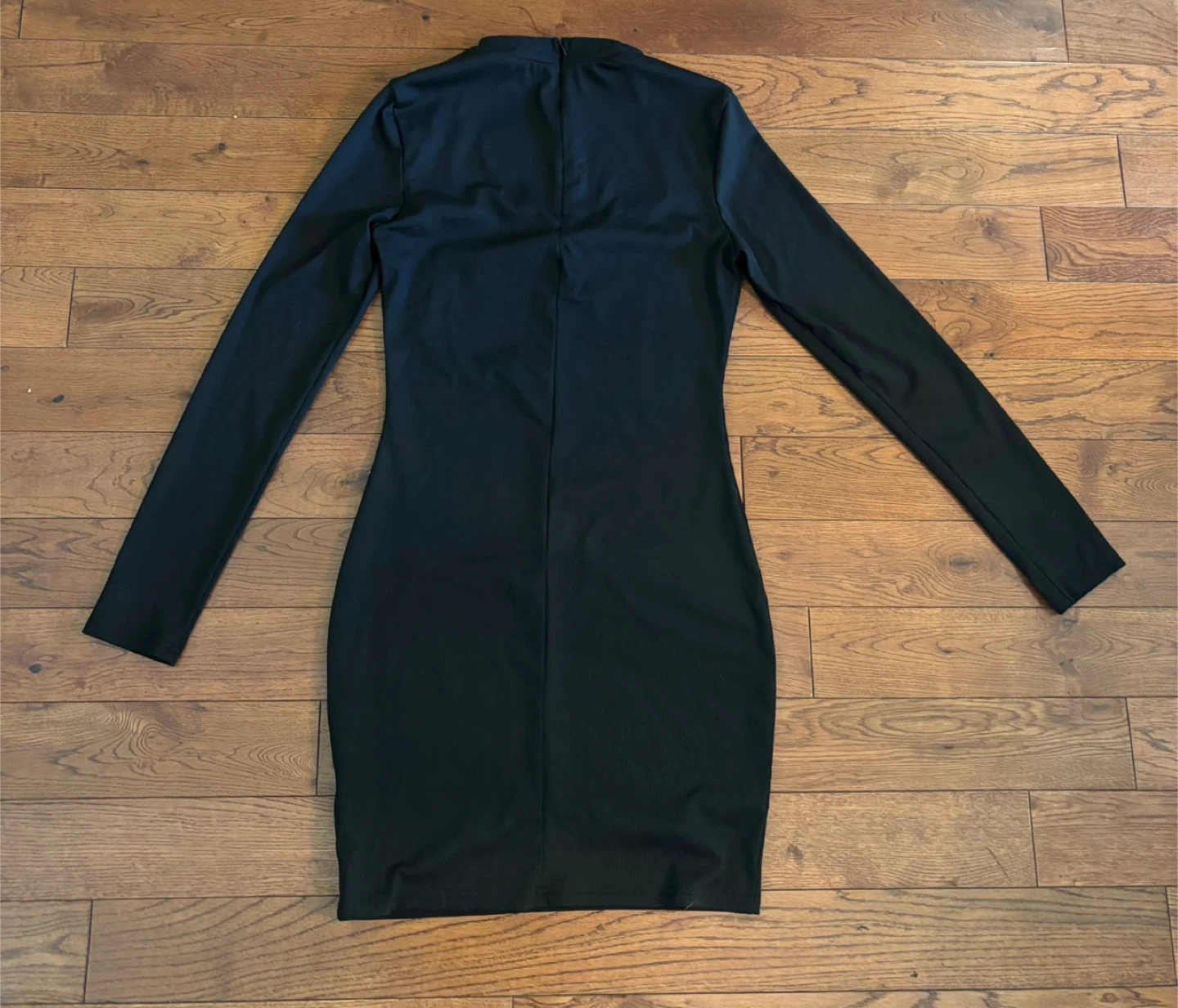 Black Long Sleeve Cutout Dress - photo 2