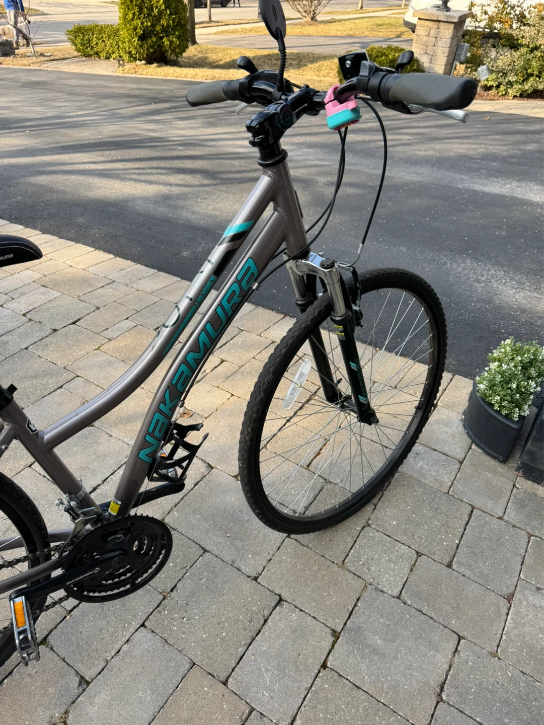 Nakamura Women's Royal 700c Hybrid Bike, 18 Speed - photo 4