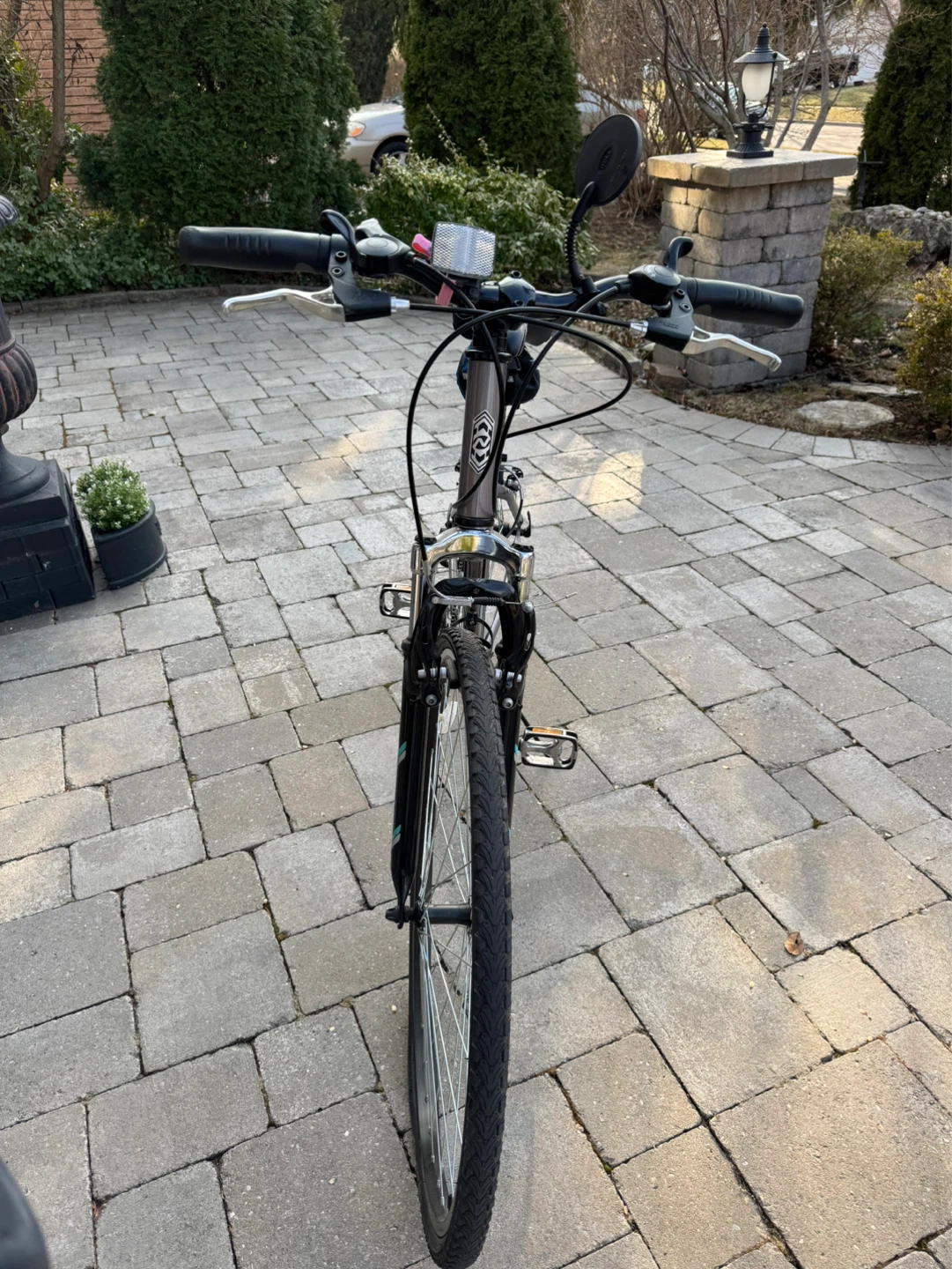 Nakamura Women's Royal 700c Hybrid Bike, 18 Speed - photo 3