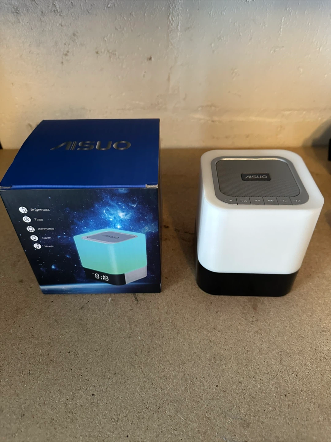 AISUO Bluetooth Alarm Clock Wake-Up Light