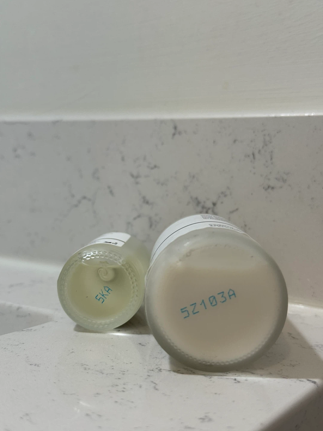The Ordinary Hyaluronic Acid 2% + B5 Serum & Milky Toner - photo 4