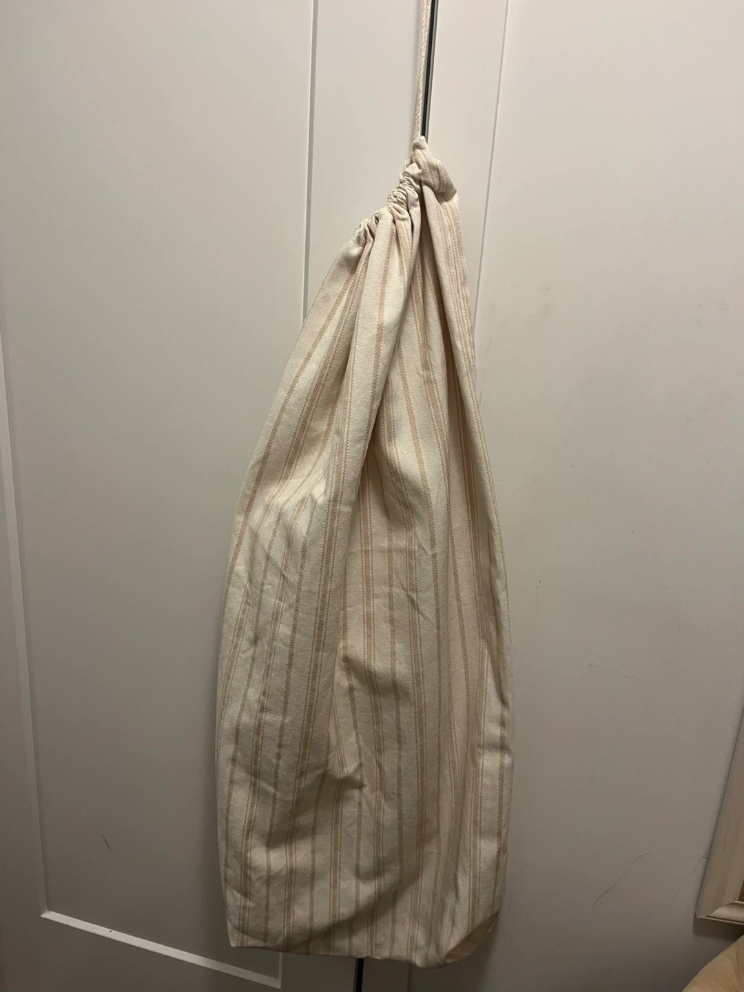 Striped Canvas Drawstring Bag - photo 5