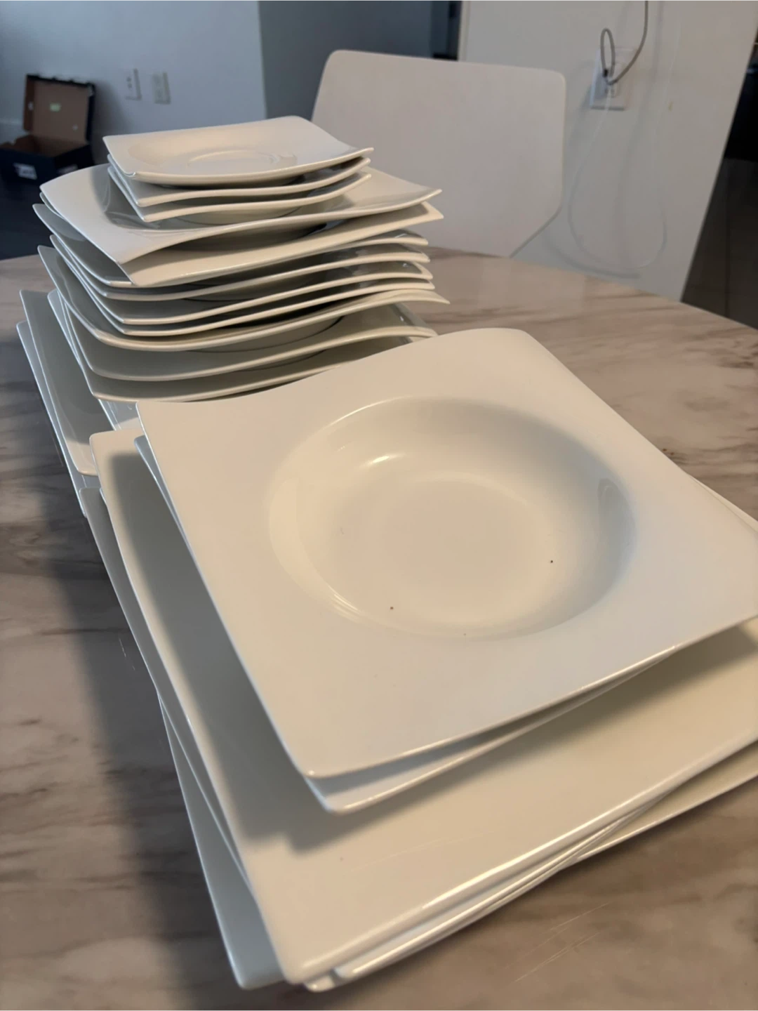 Chinese dish set
