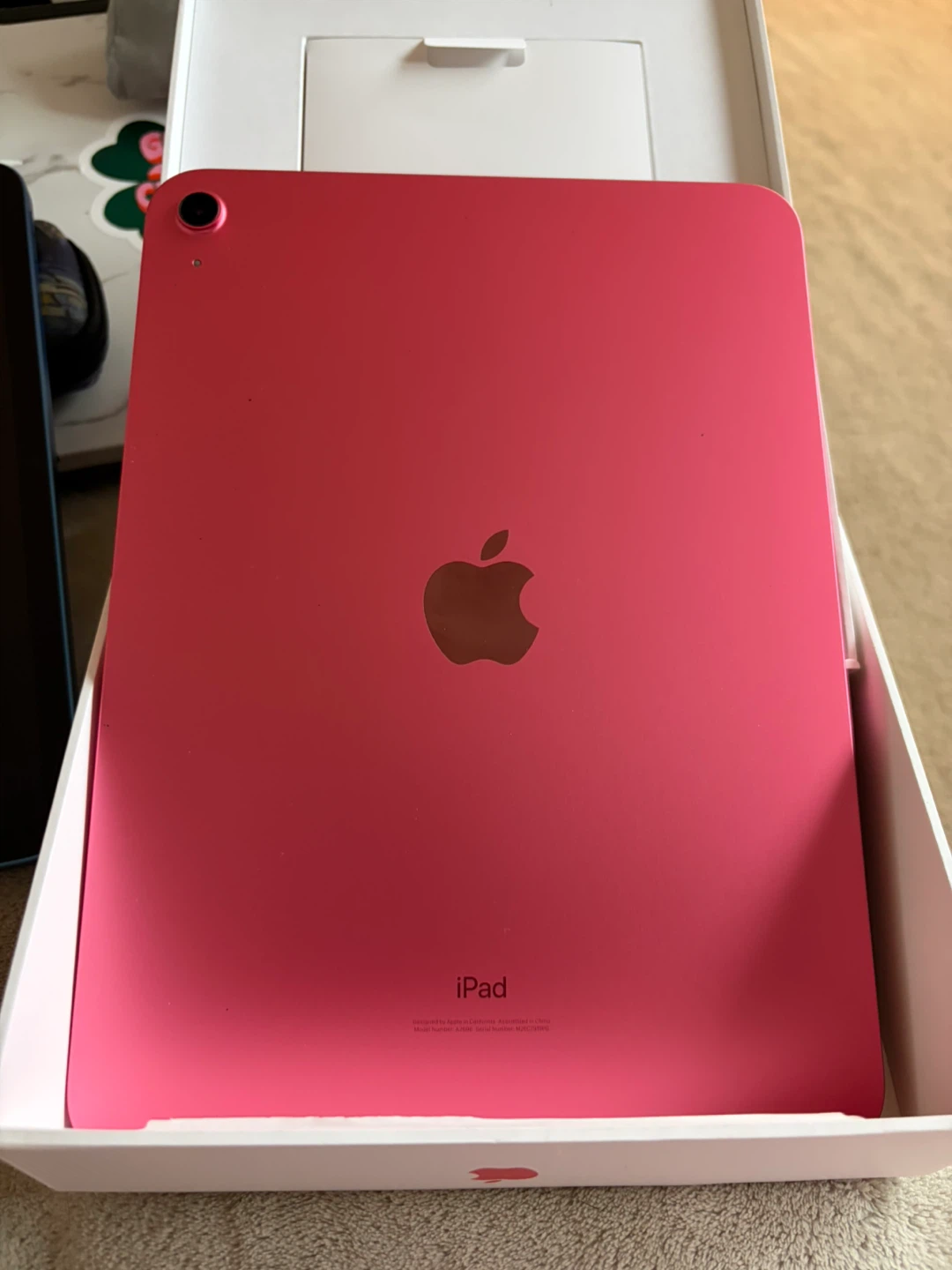 iPad 10th Gen 64 GB Pink Like New $400 Or Best Offer