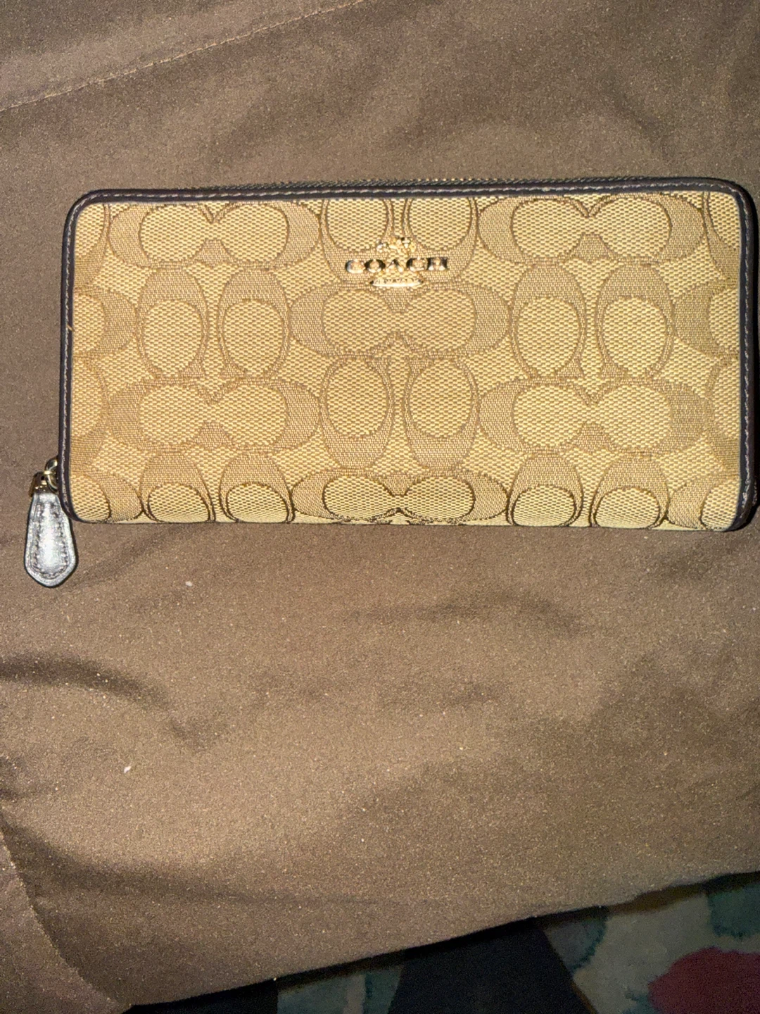 Coach Signature Zip Around Wallet