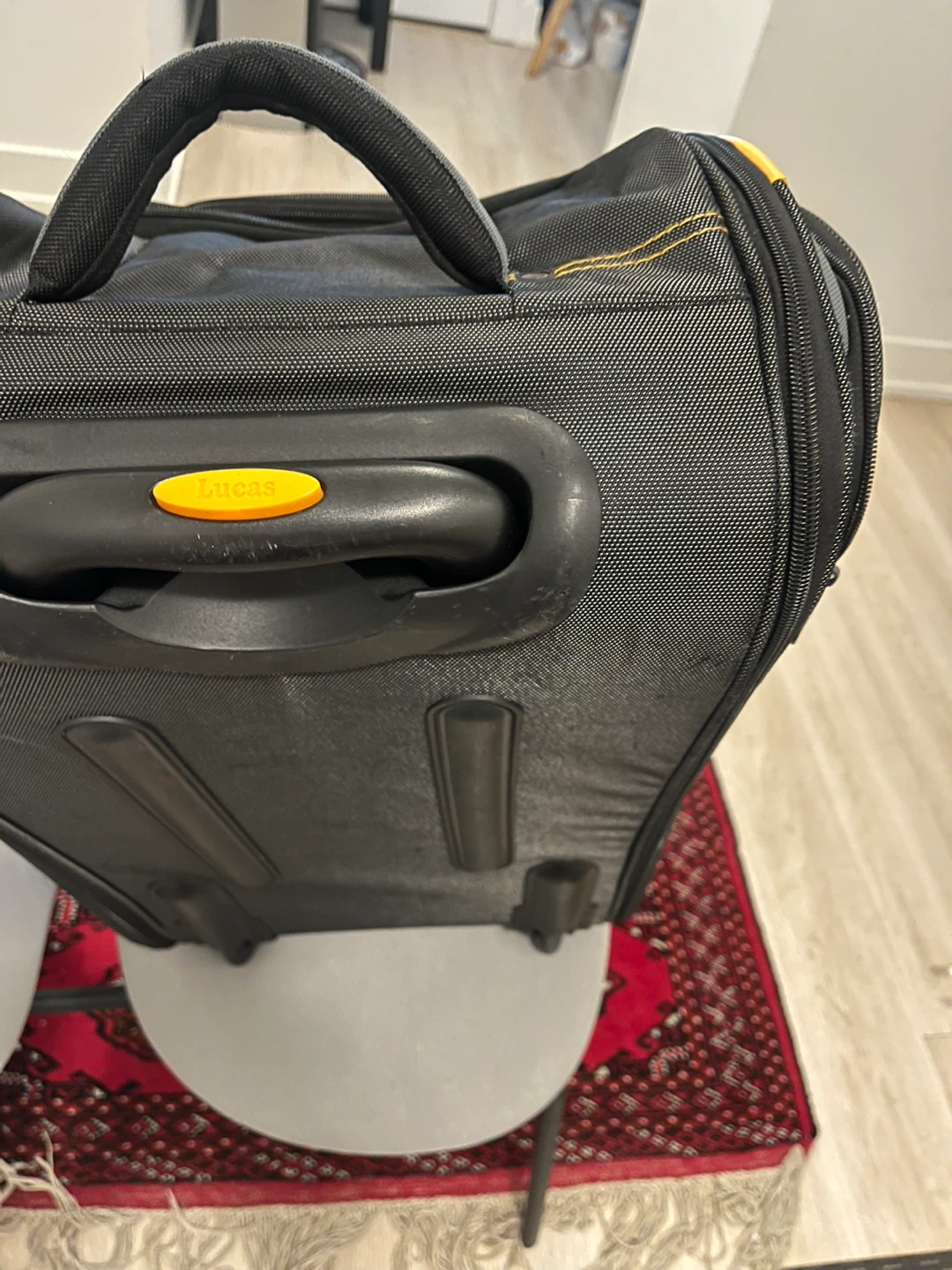 Lucas Expandable Rolling Suitcase26” - photo 3
