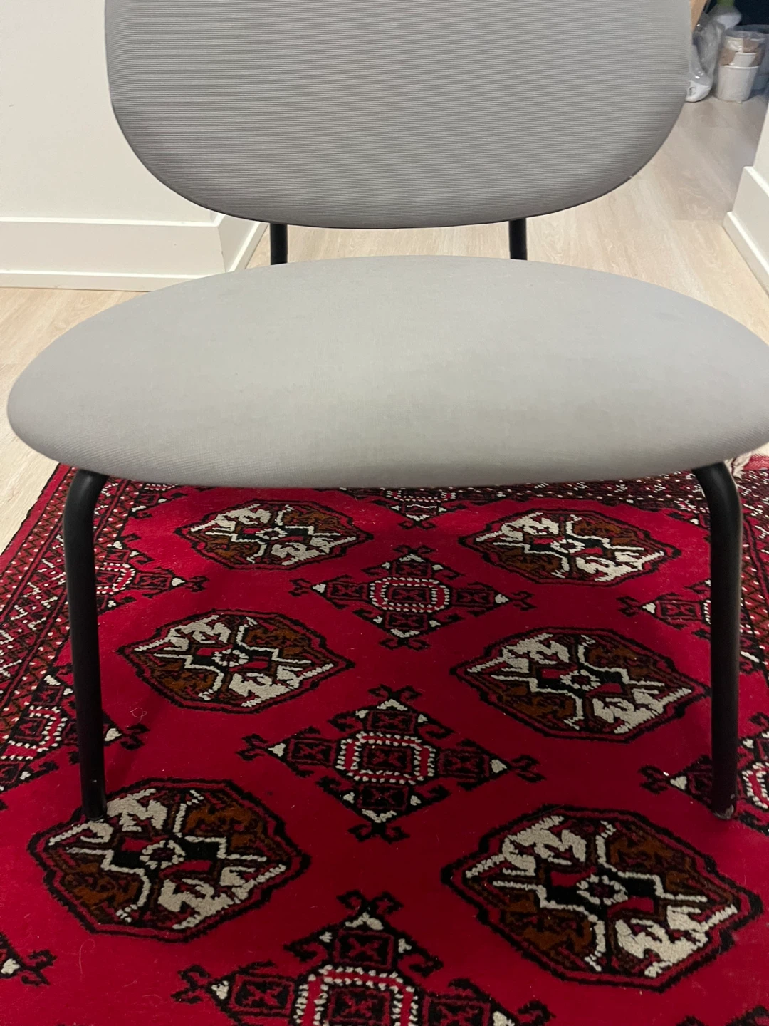 Grey upholstered accent chair - photo 2
