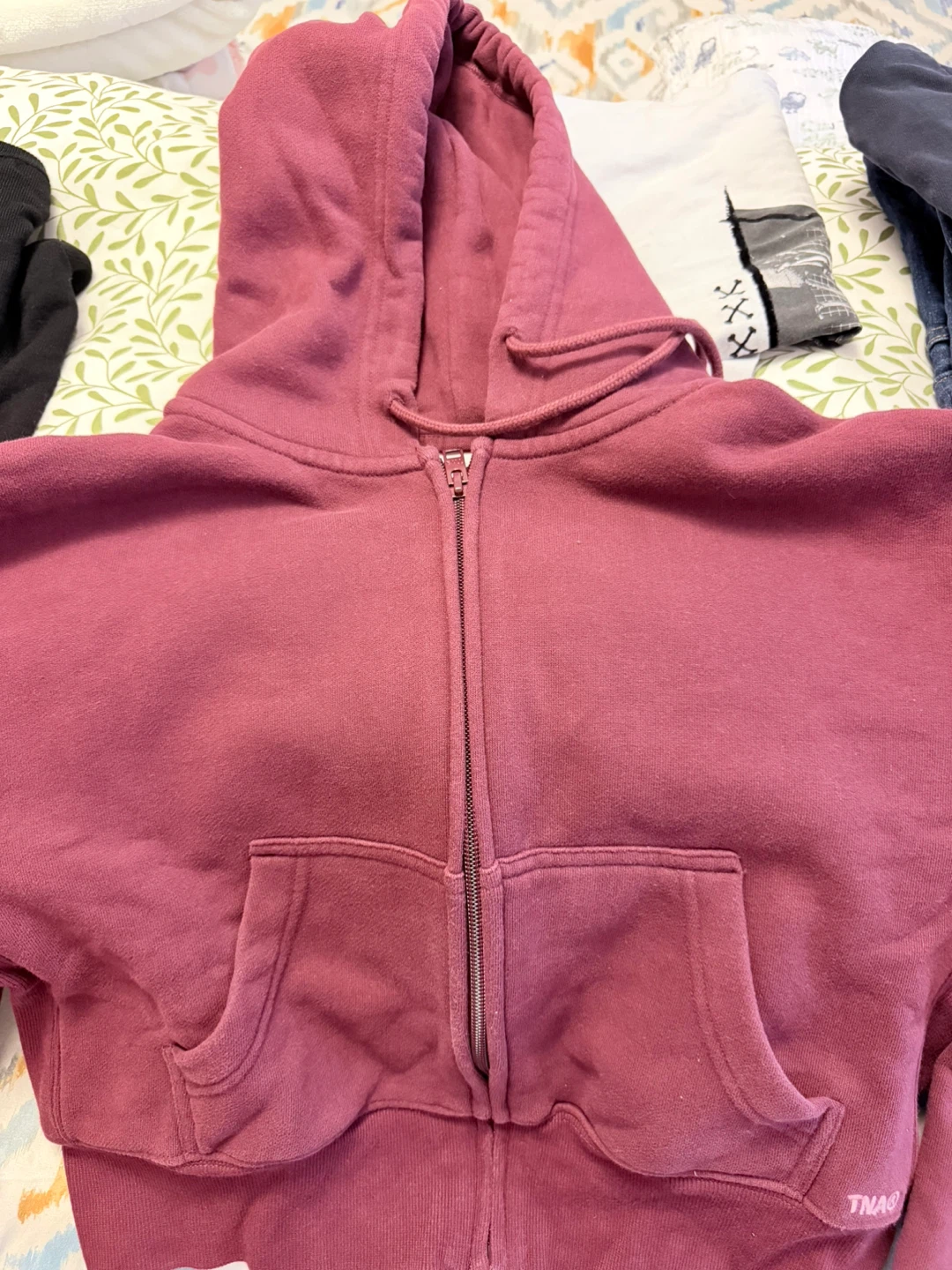 TNA - sweatshirt also available in grey - photo 2