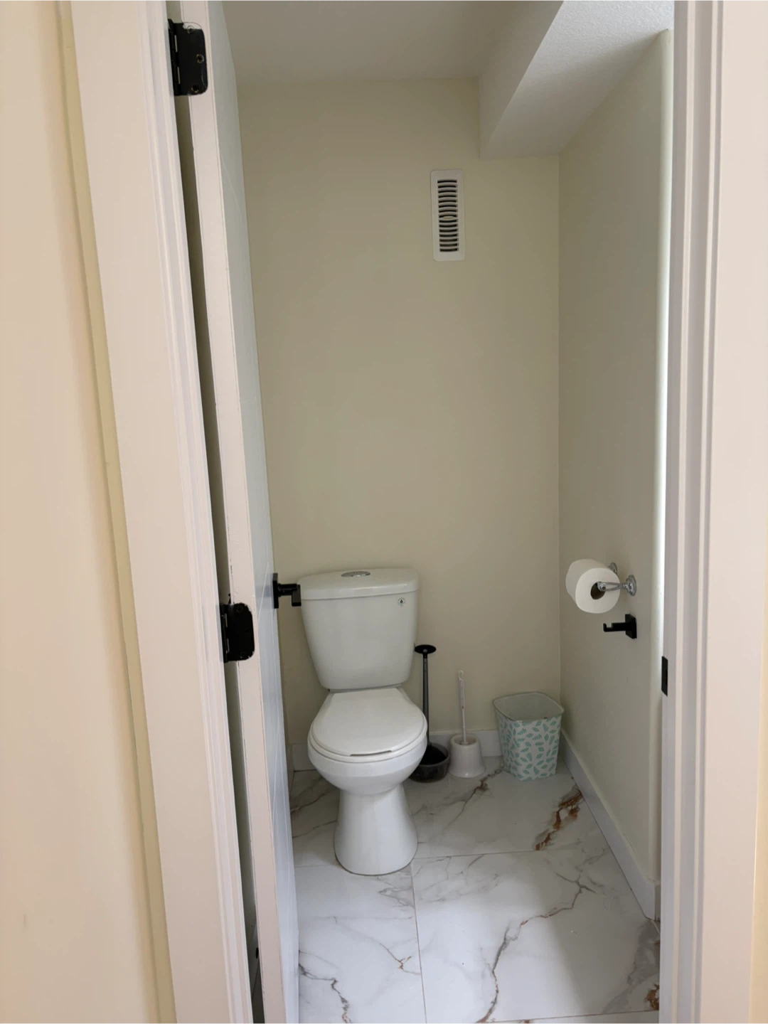 1 Single bedroom for rent - photo 2