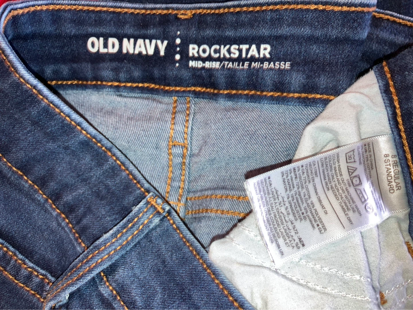 Like New-Old Navy Rockstar Skinny Jeans Women's Size 8 Regular - photo 3