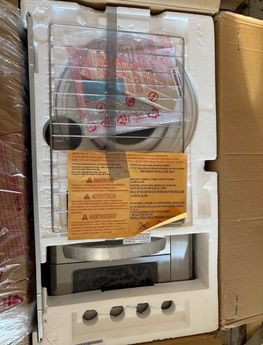 LG over the range Microwave Oven - photo 5