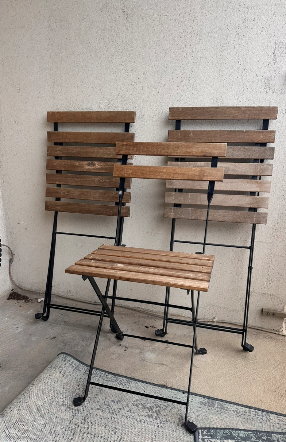 Folding Patio Chairs (2)
