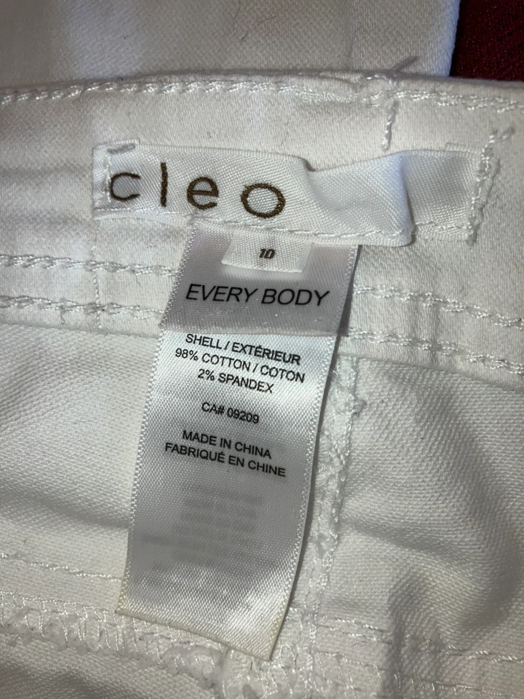 Like New-Cleo White Cotton Spandex Jeans Size 10 - photo 3