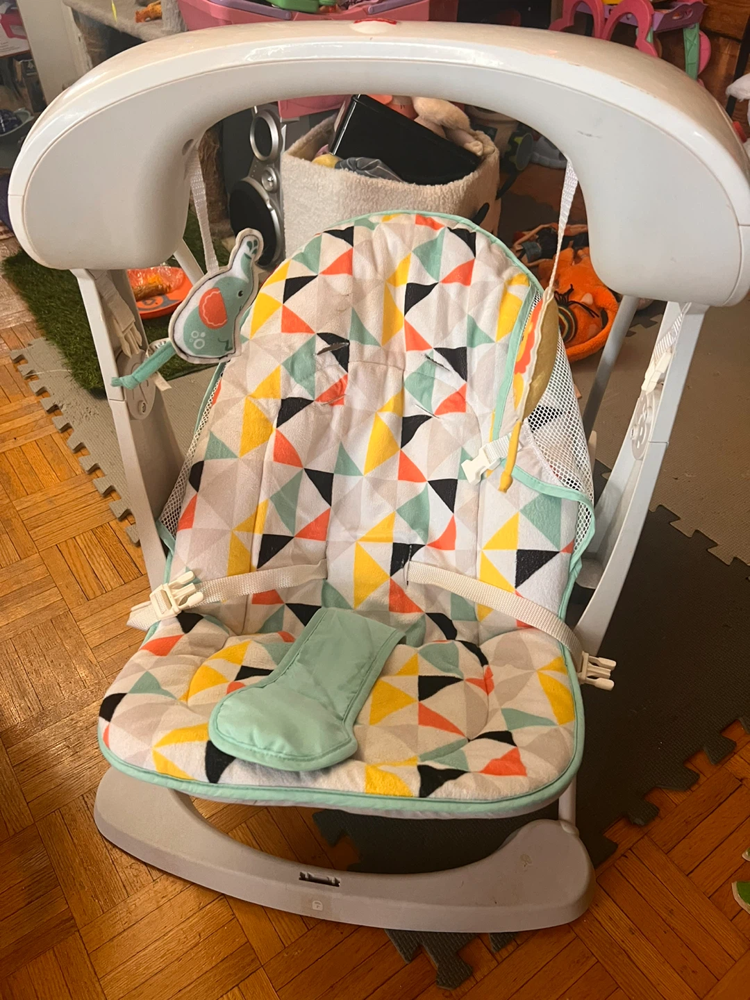 Fisher-Price Baby Swing - photo 2