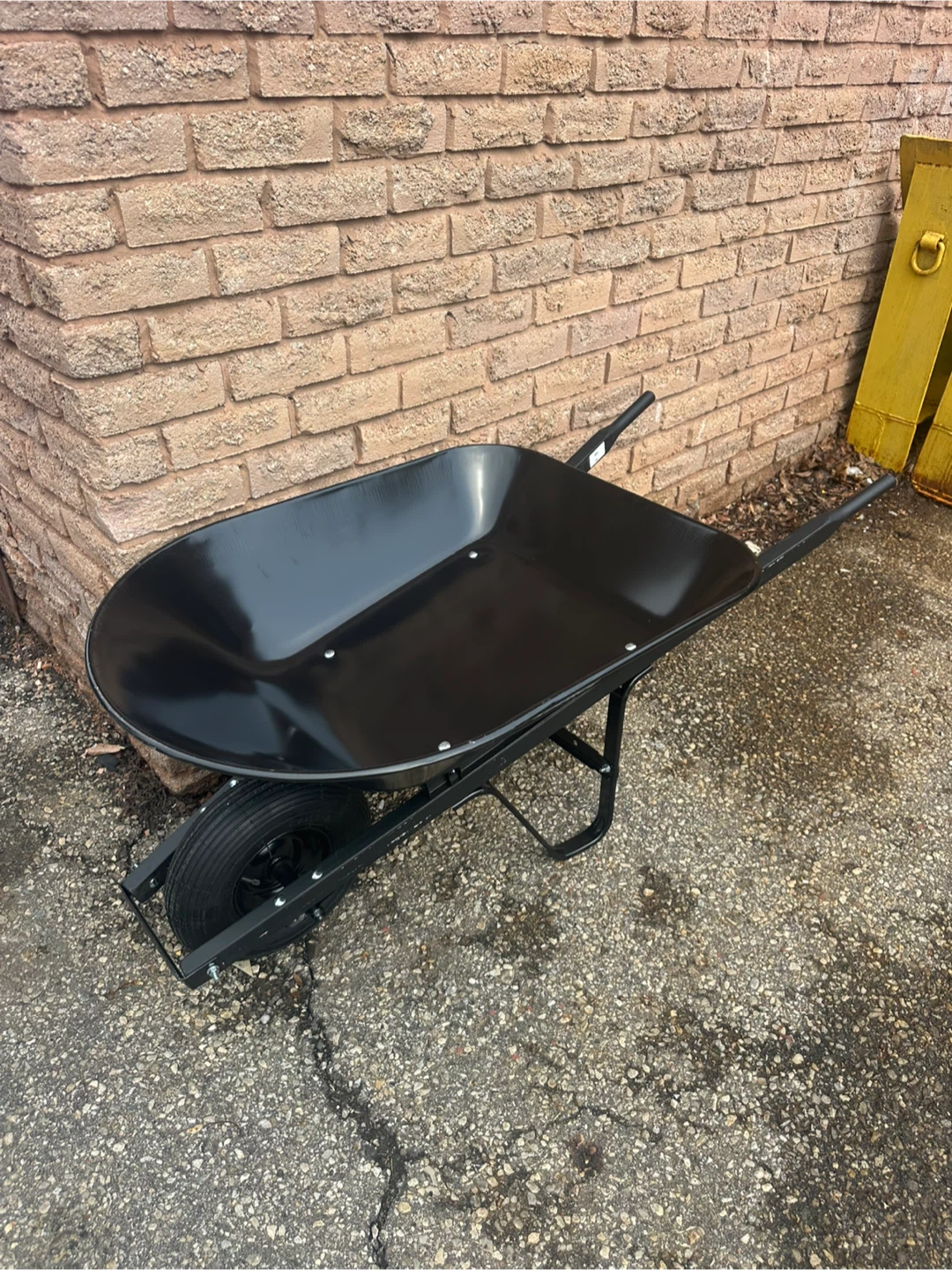 Project Source Homeowner Wheelbarrow - photo 2