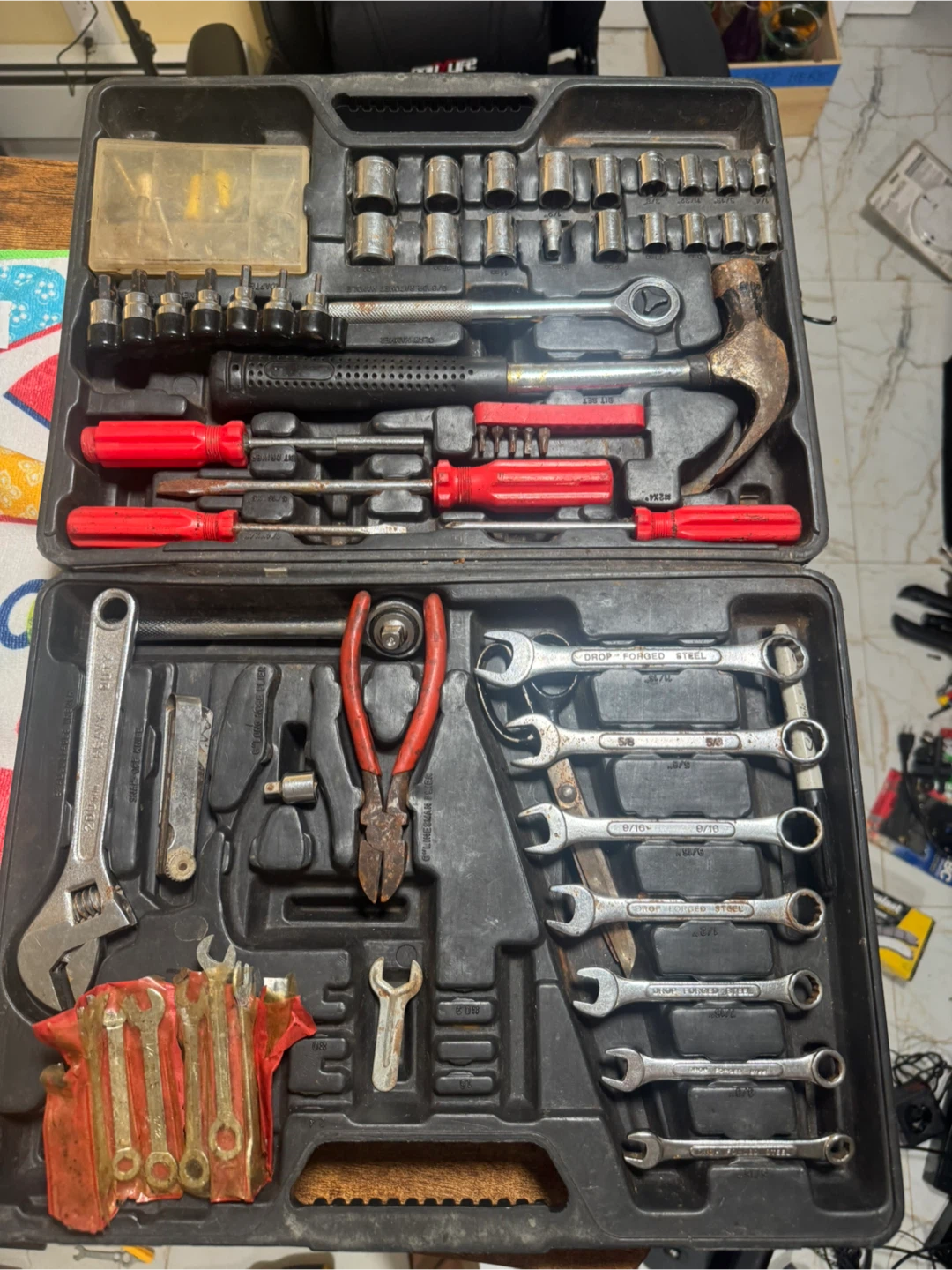 Home Repair Tool Set