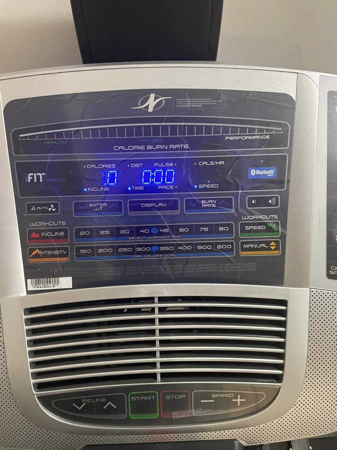 NordicTrack C700 Treadmill - photo 4