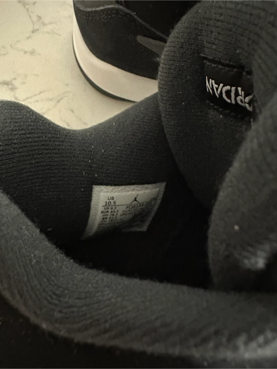 Jordan 4 white thunder - photo 3