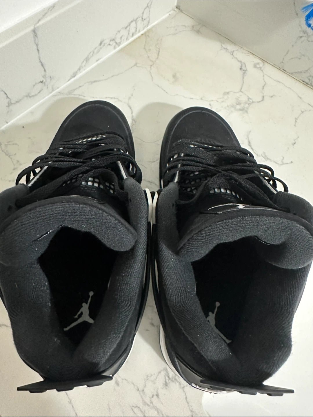 Jordan 4 white thunder - photo 4