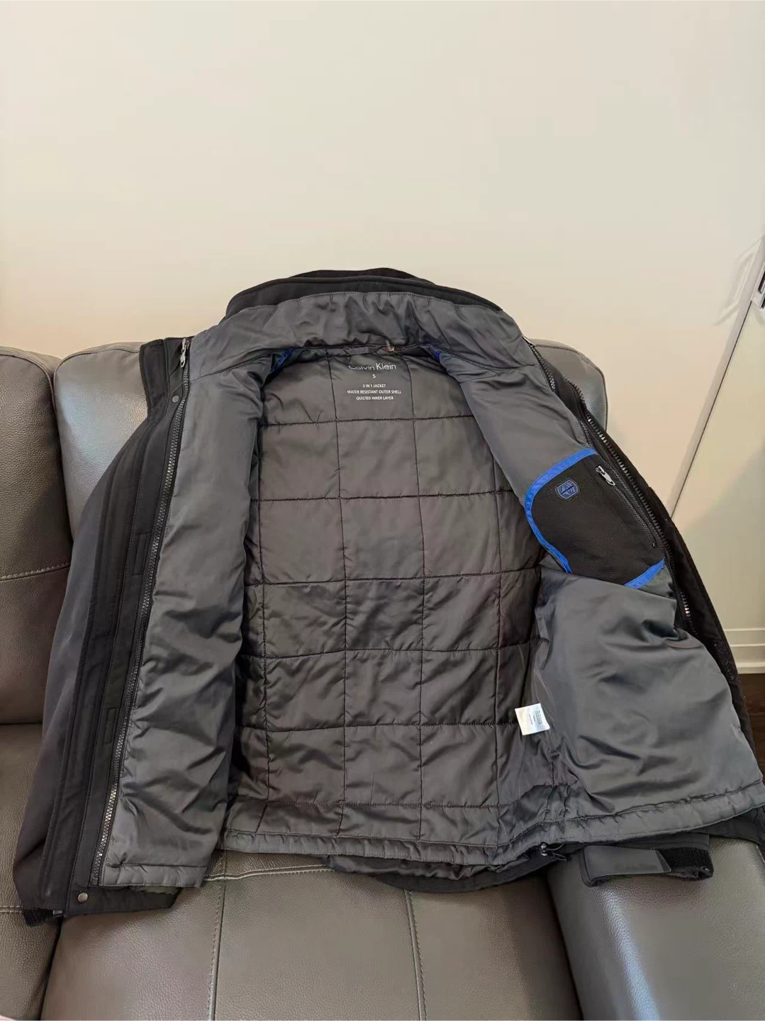 Men’s Calvin Klein 3-in-1 Jacket small GOOD CONDITION - photo 3