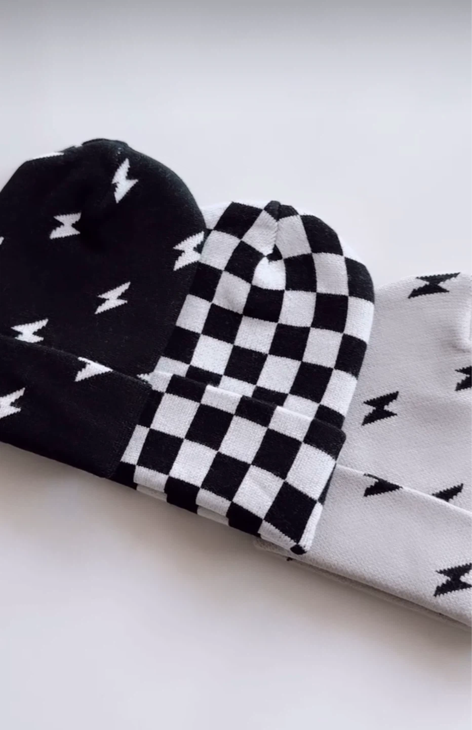 Black and White Checkered Baby Beanie Hat - photo 5