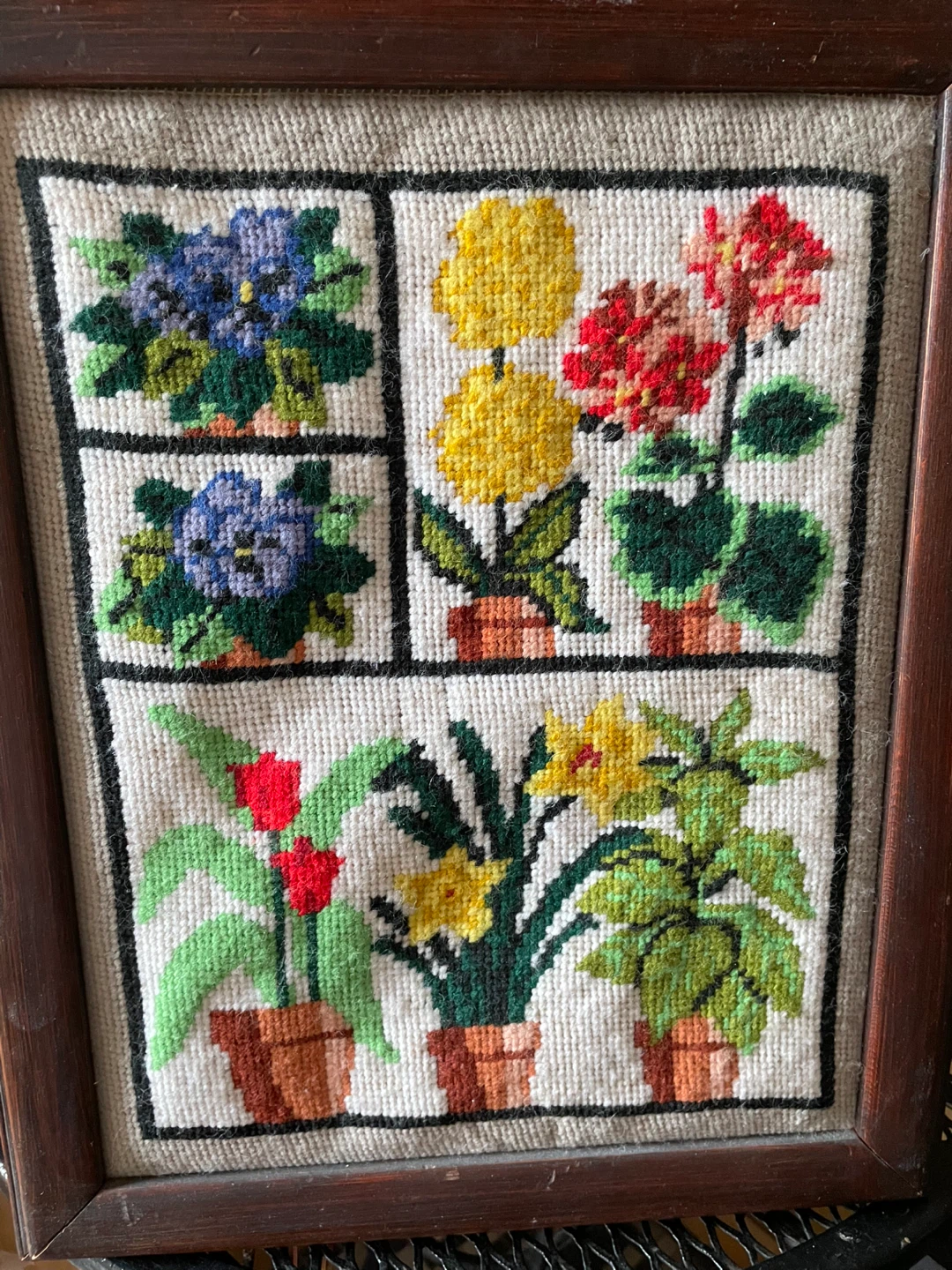 Vintage Framed Needlepoint Floral Wall Art - photo 4