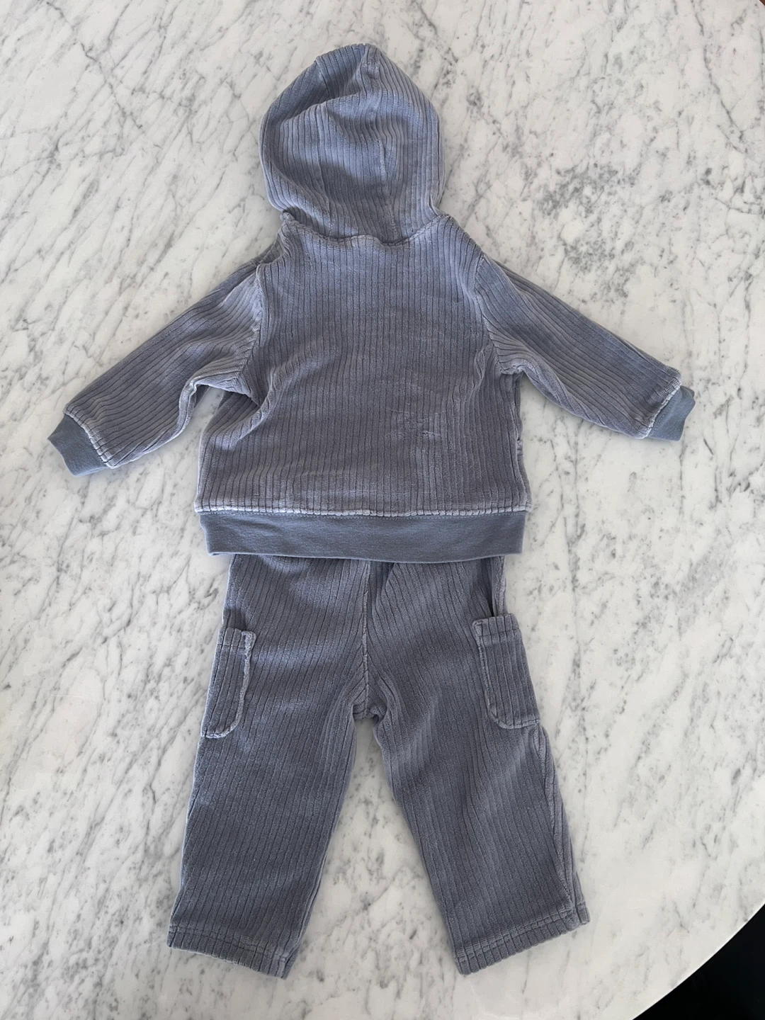 Carter's Baby Hoodie and Pants Set - 6 Months - photo 2
