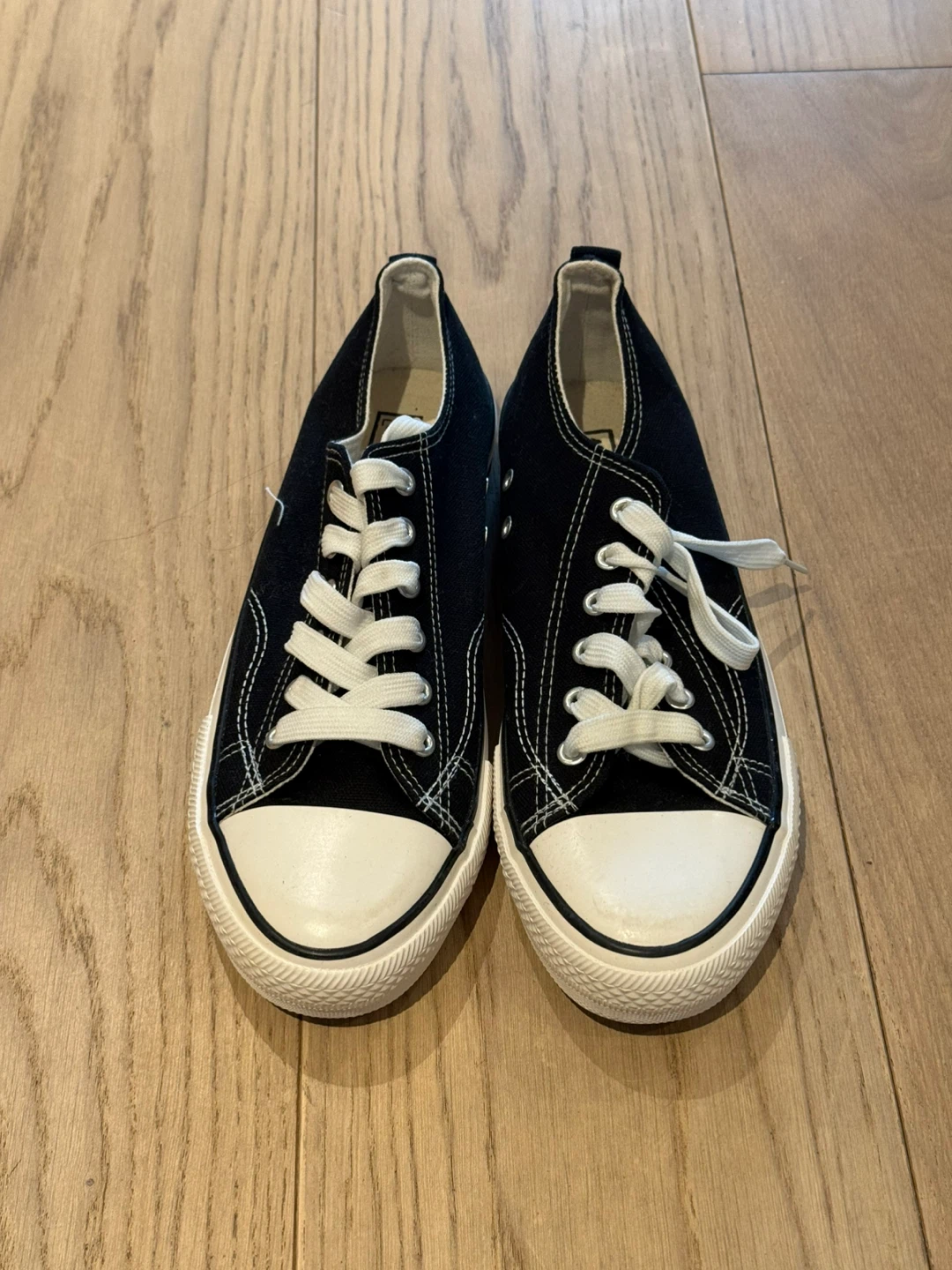 Brand New Black Canvas Sneakers 280mm/Men’s 10