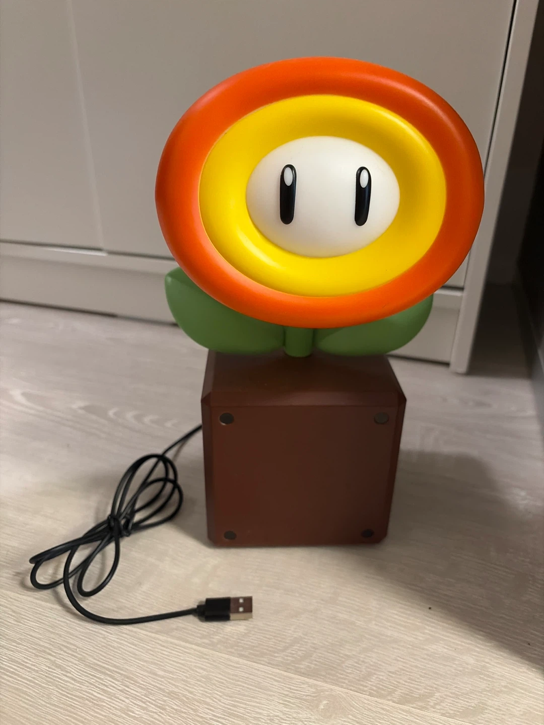 Mario Fire Flower USB Lamp