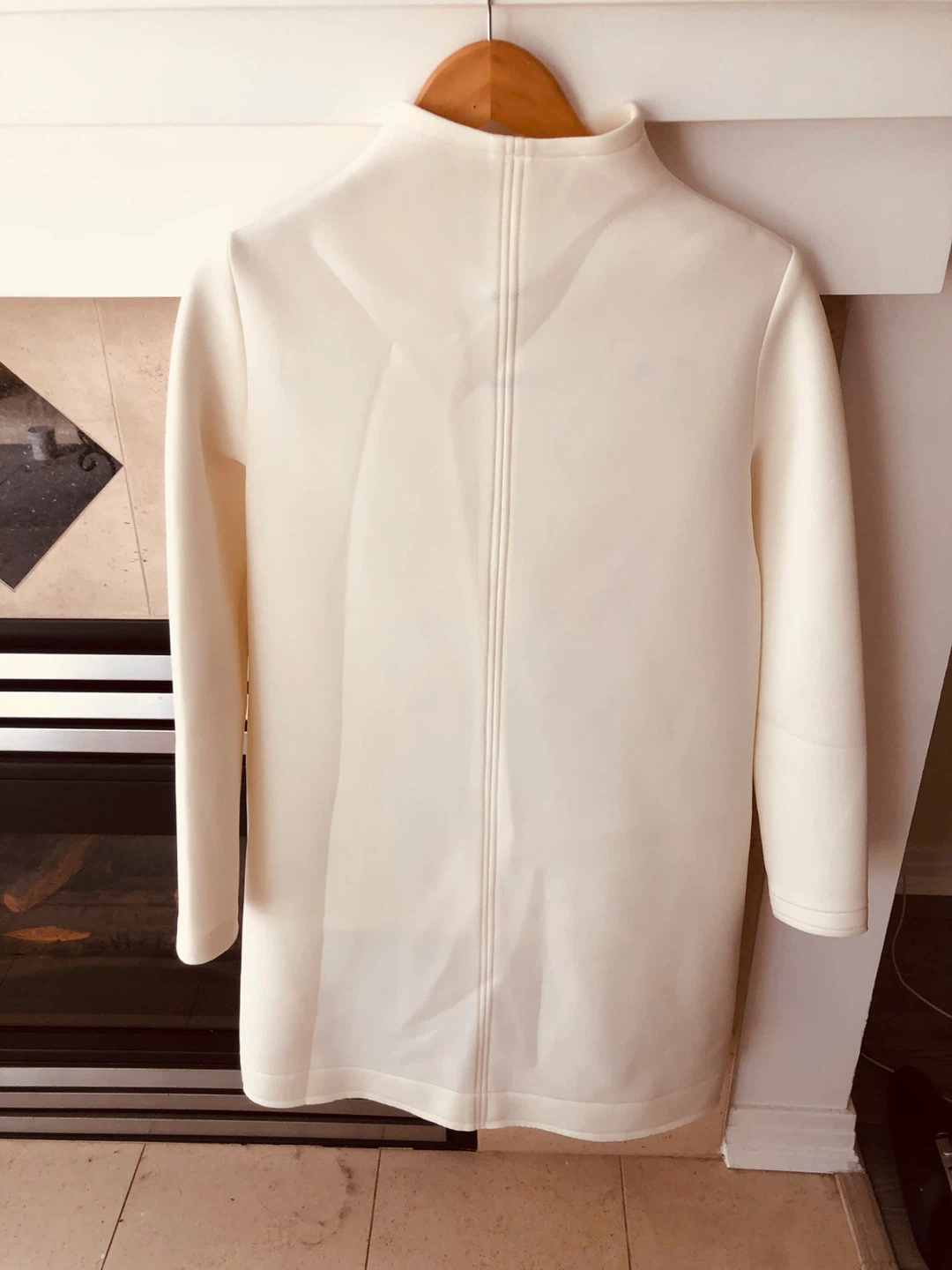 Stunning Sculptural Cream Tunic by Dot. - photo 2