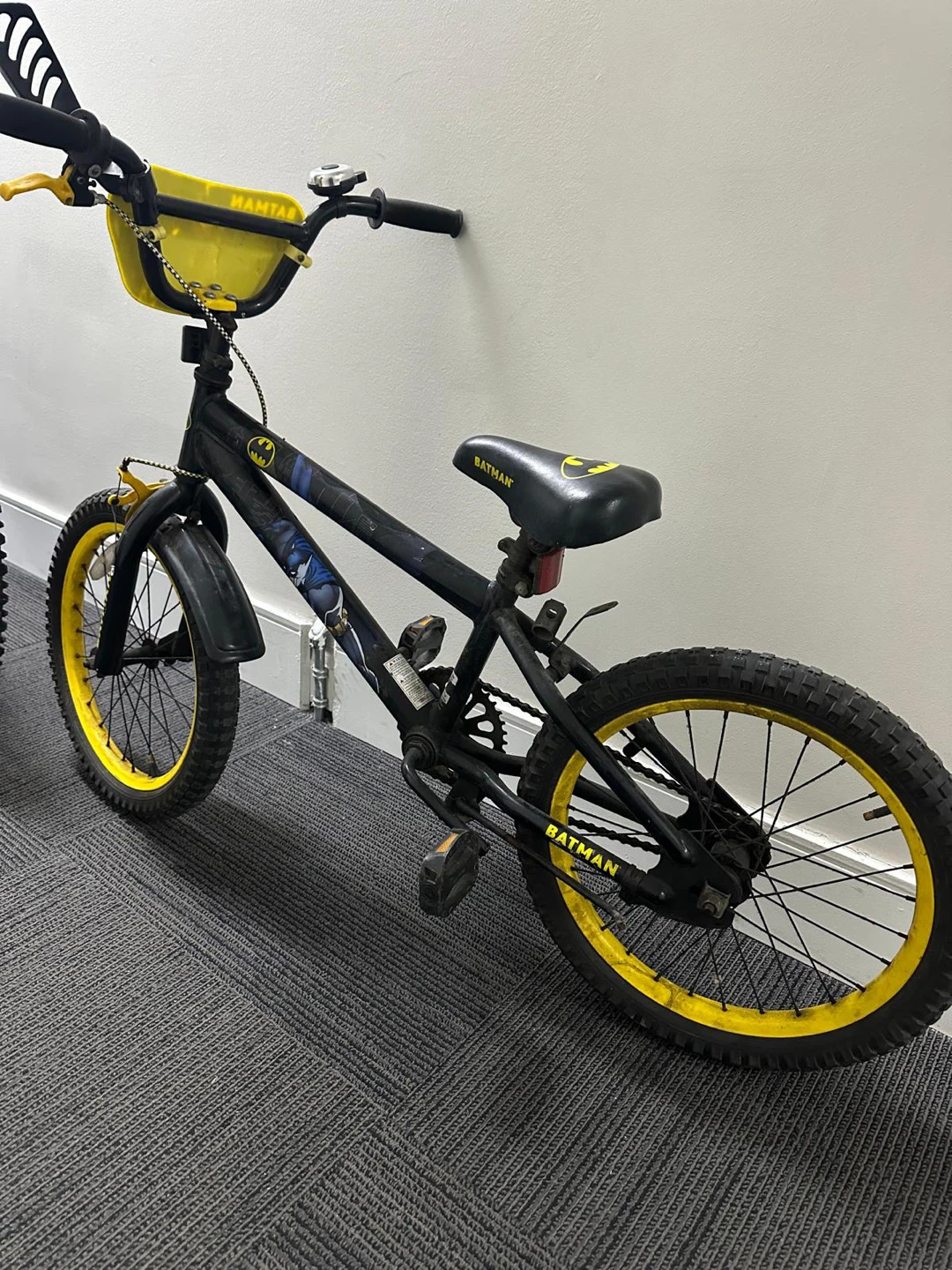 Batman Kids Bike - photo 2
