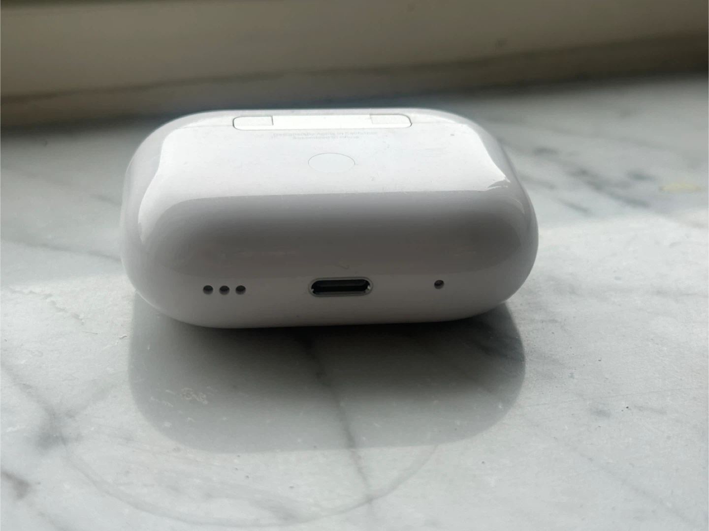 Apple Airpods 2 Pro Charging Case 1th Gen Lighting Port - photo 4