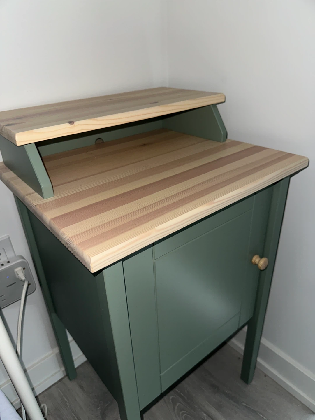 IKEA OLDERDALEN bedside table, 47x43 cm - photo 2