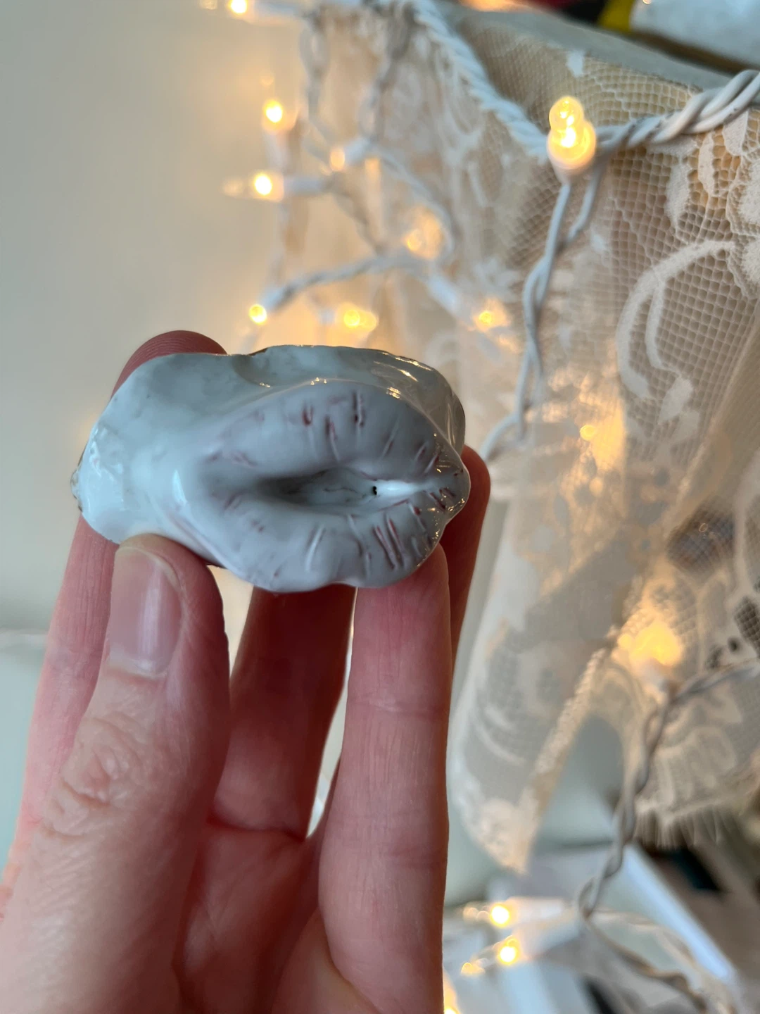 Ceramic lips trinket dish - photo 2