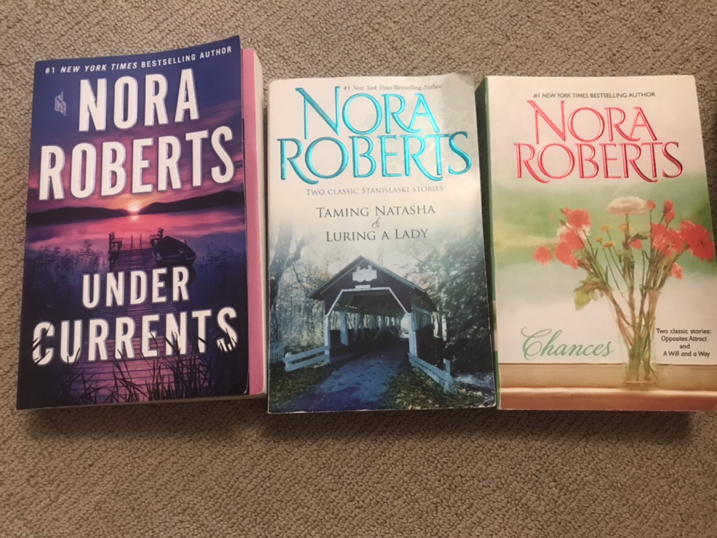 Lot of 9 Nora Roberts Books - photo 2