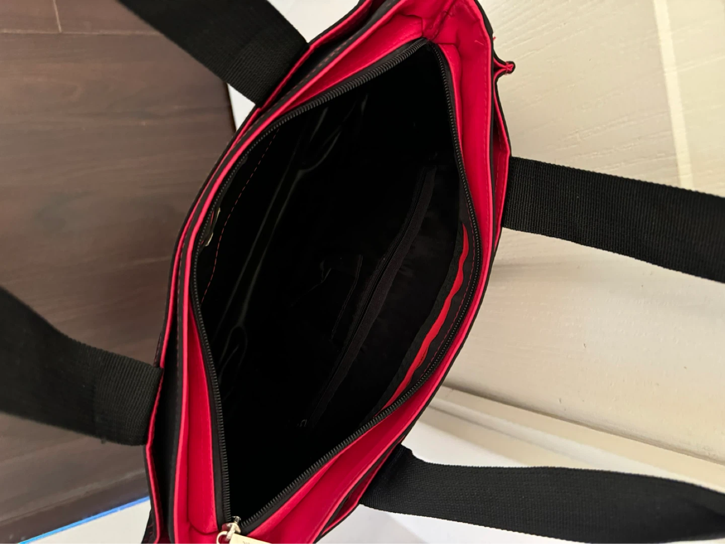United Colors of Benetton Black Tote Bag - photo 4