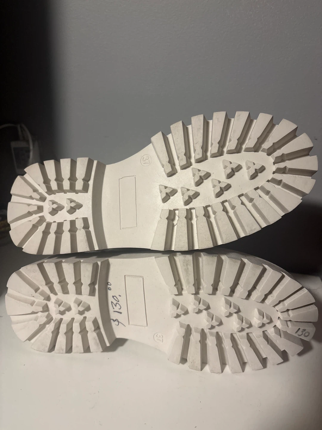 Steve Madden White Platform Chelsea Boots - photo 2