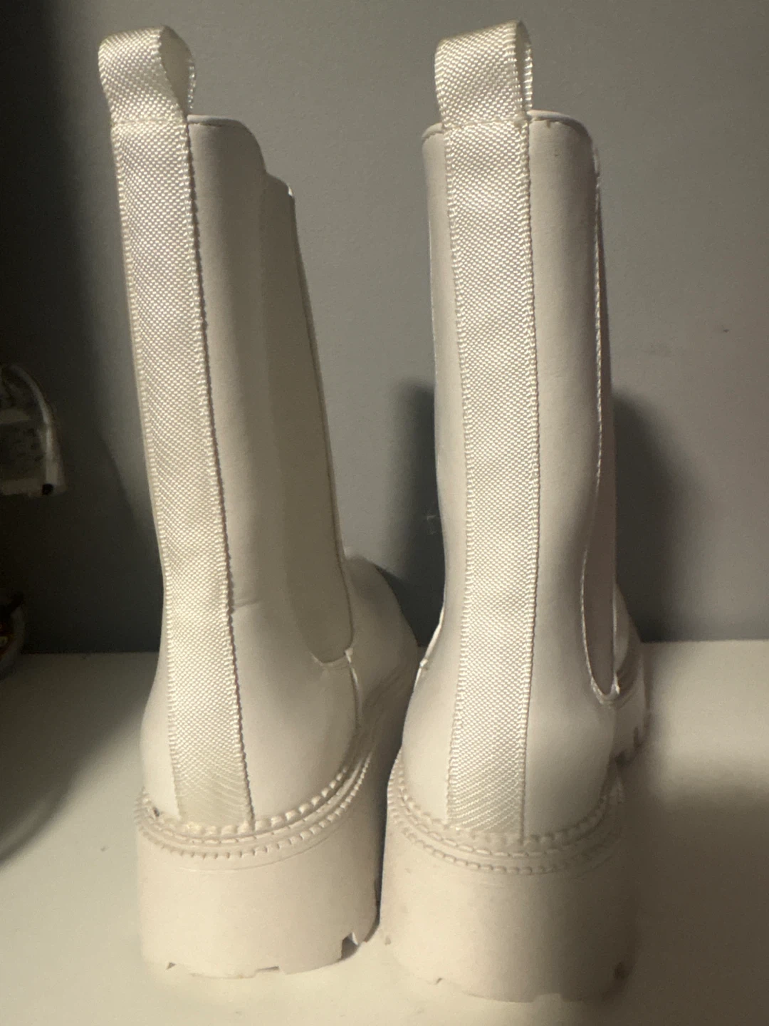 Steve Madden White Platform Chelsea Boots - photo 3